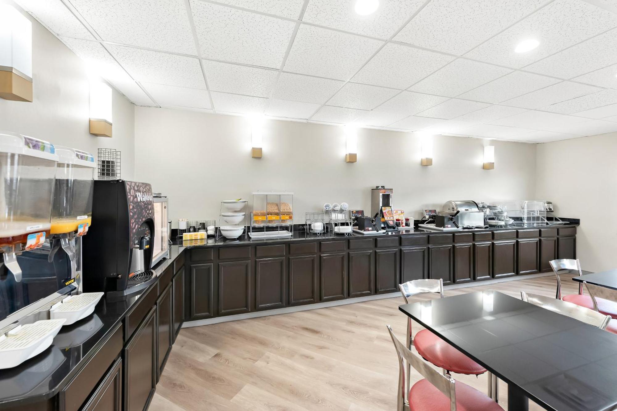 Comfort Suites Columbus Ngoại thất bức ảnh