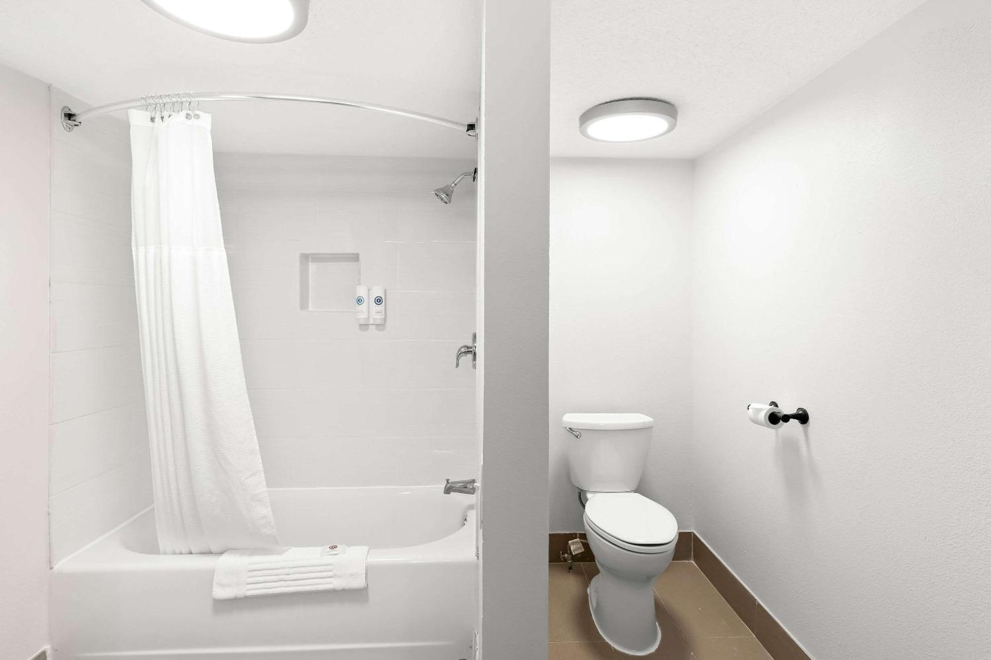 Comfort Suites Columbus Ngoại thất bức ảnh