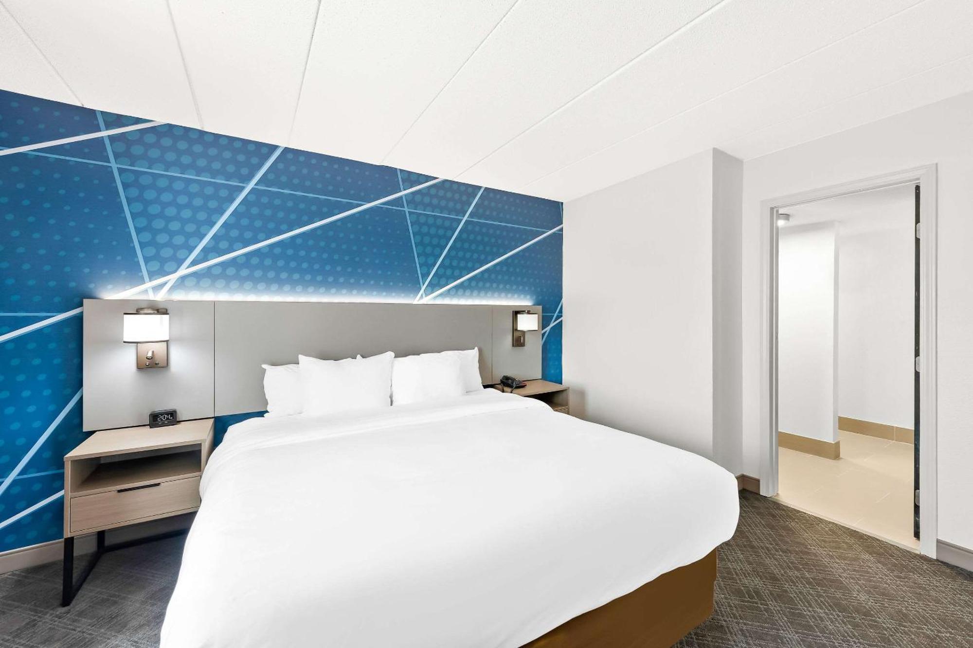 Comfort Suites Columbus Ngoại thất bức ảnh