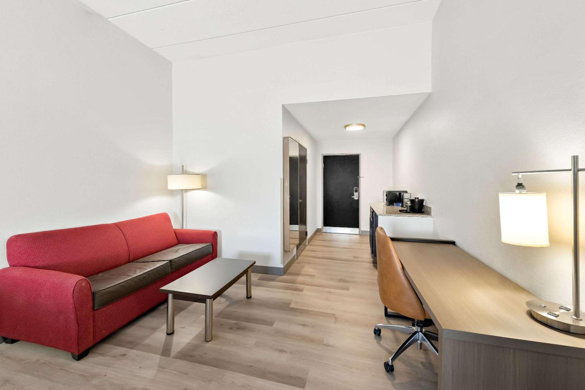 Comfort Suites Columbus Ngoại thất bức ảnh